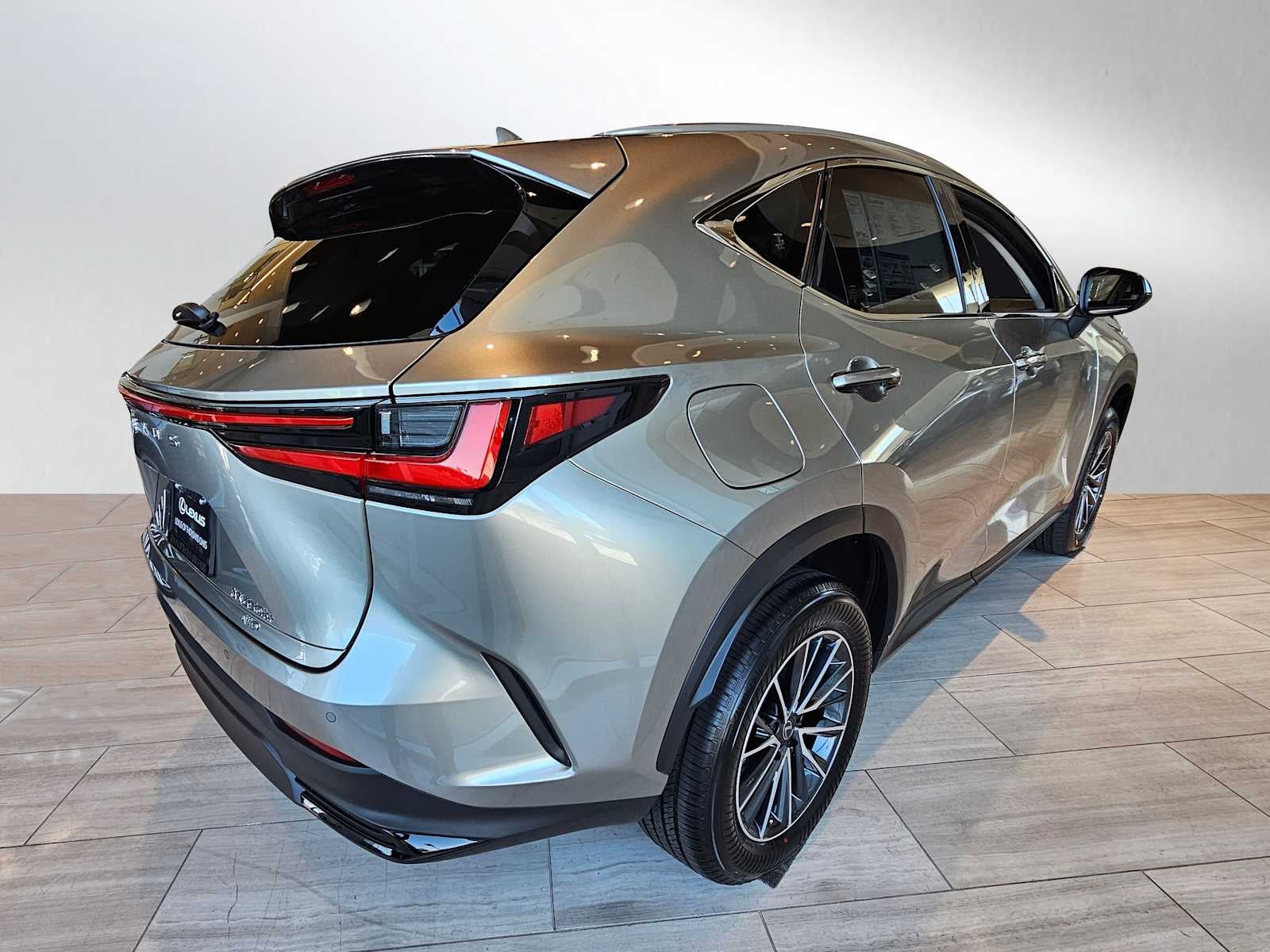 2026 Lexus NX 450h PREMIUM PLUS AWD