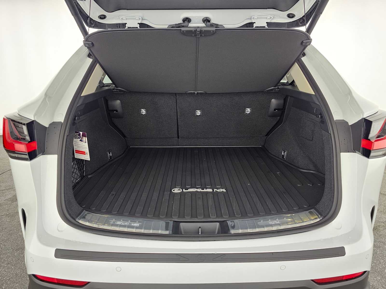 2026 Lexus NX 450h PREMIUM PLUS AWD