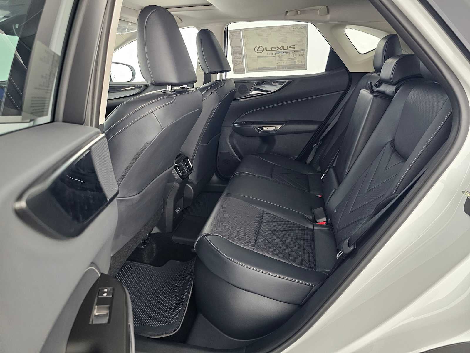 2026 Lexus NX 450h PREMIUM PLUS AWD