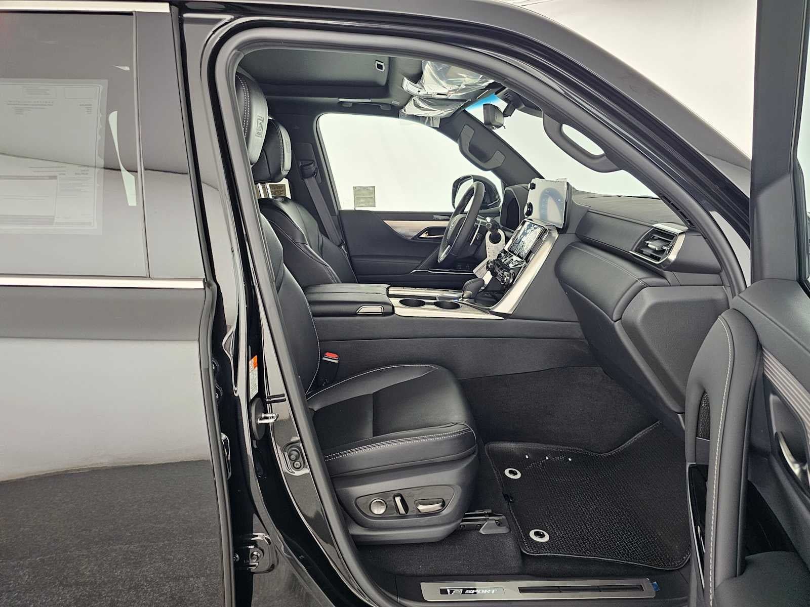 2026 Lexus LX 700h F SPORT HANDLING