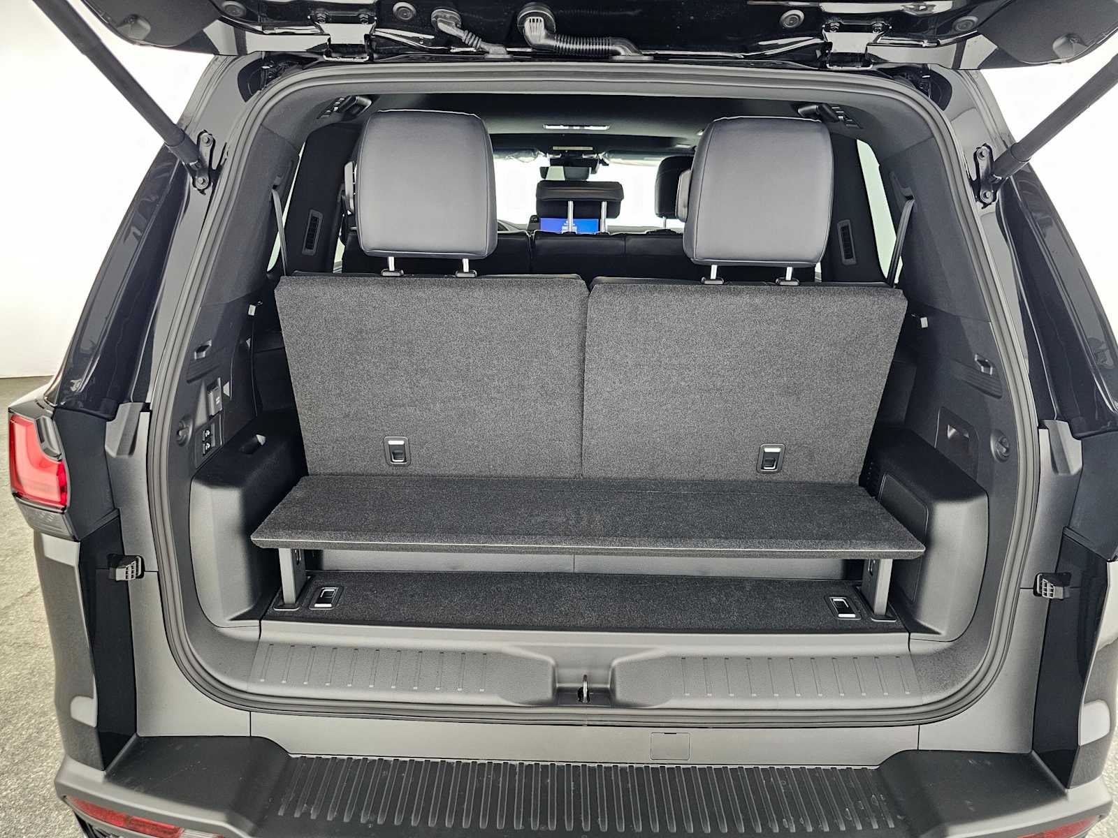 2026 Lexus LX 700h F SPORT HANDLING