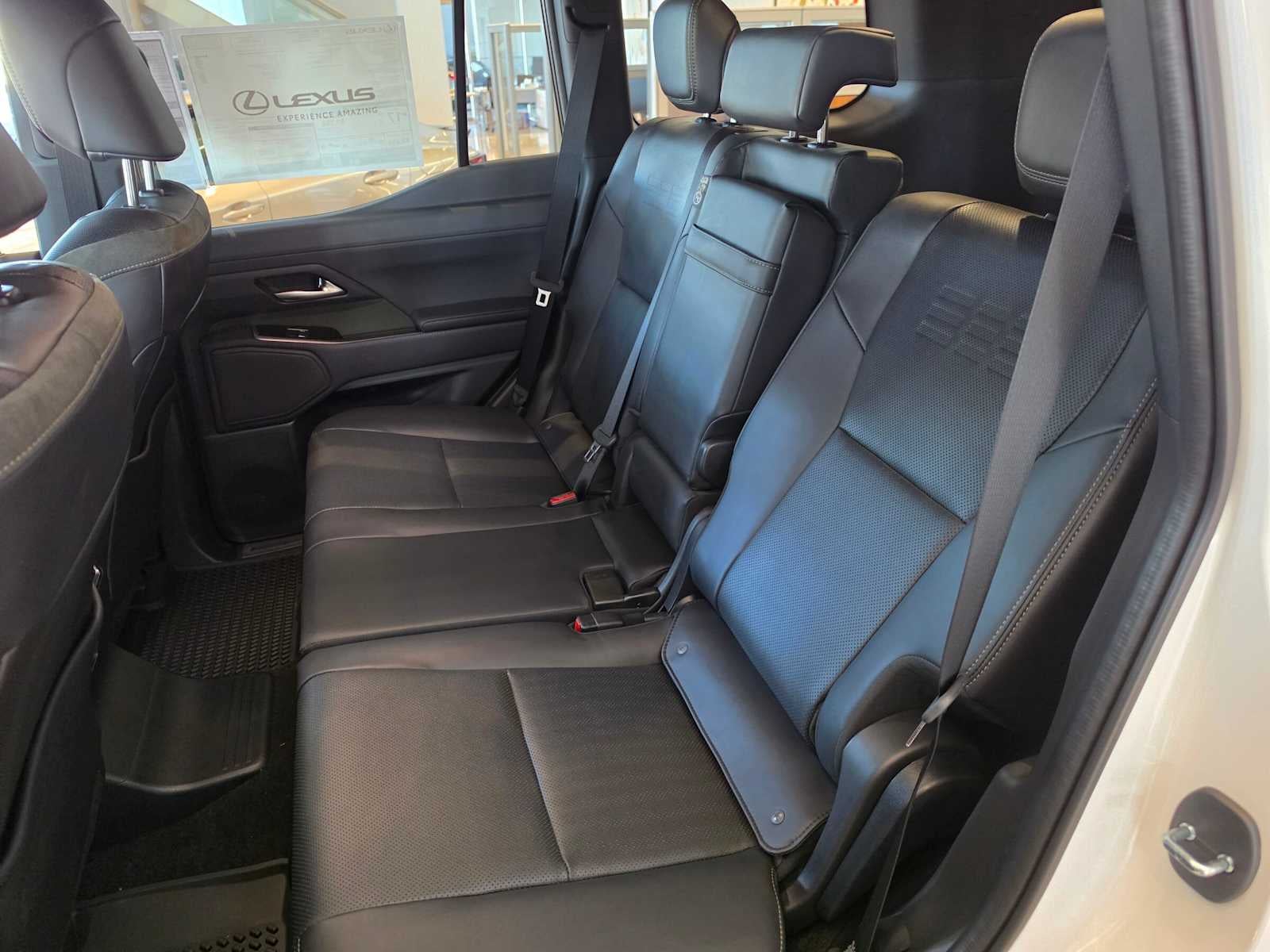 2026 Lexus GX 550 OVERTRAIL