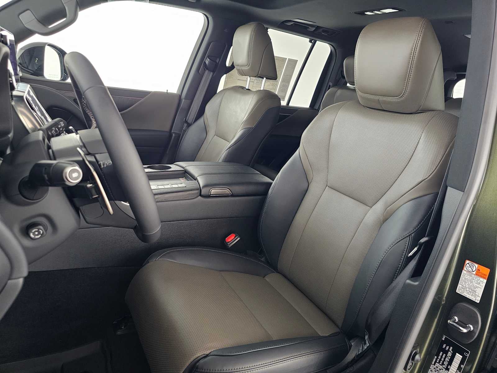 2026 Lexus LX 700h OVERTRAIL