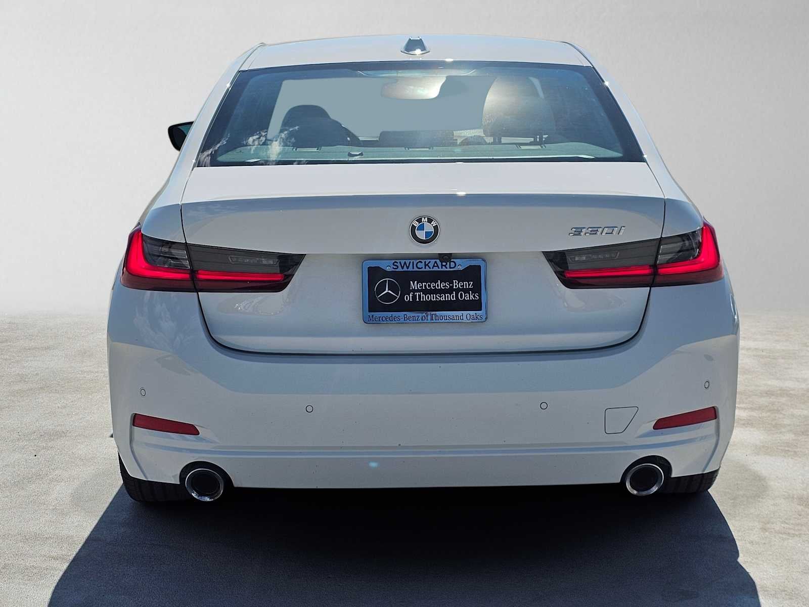 2024 BMW 330i 330i