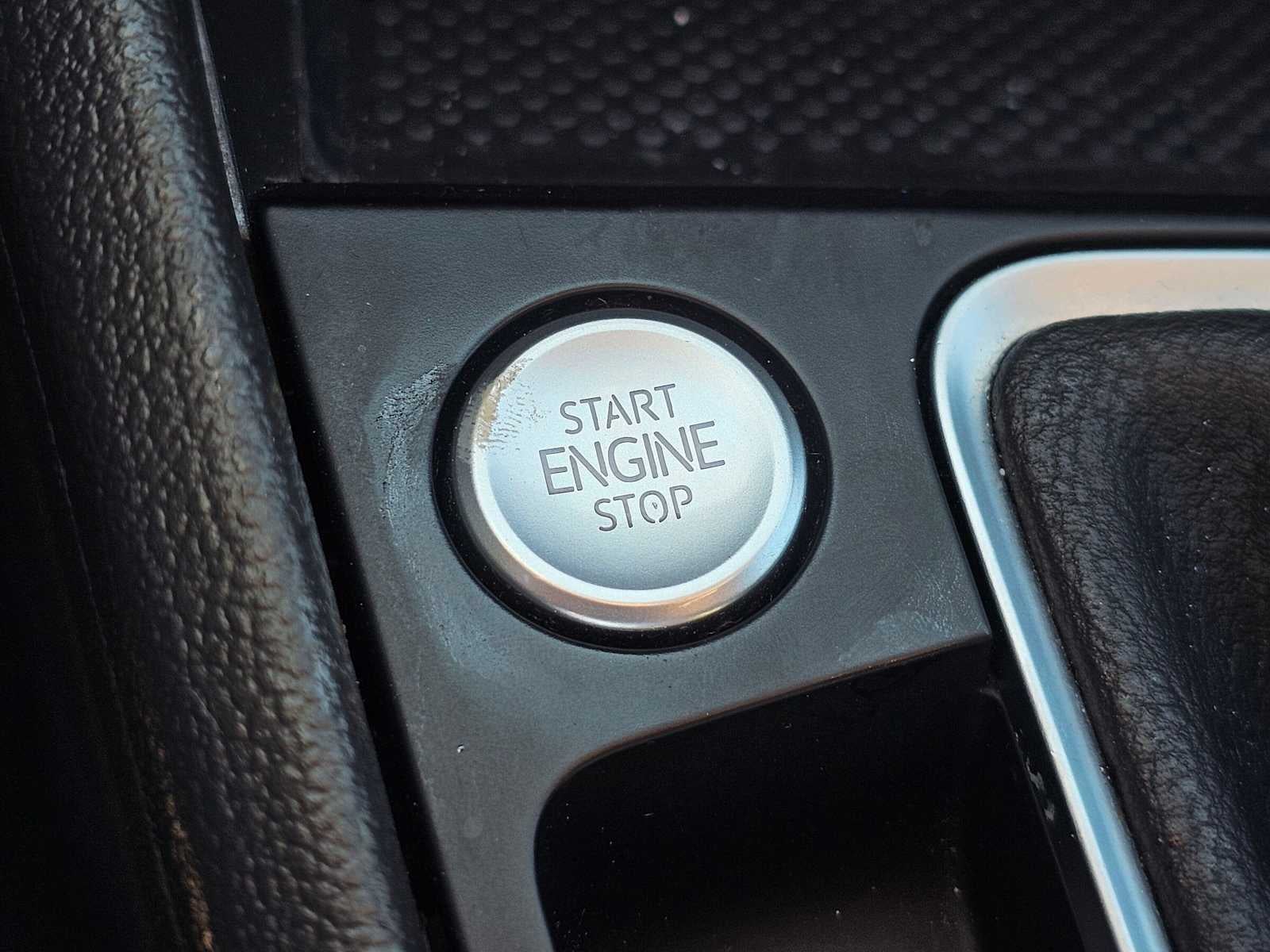 2023 Volkswagen Jetta SE