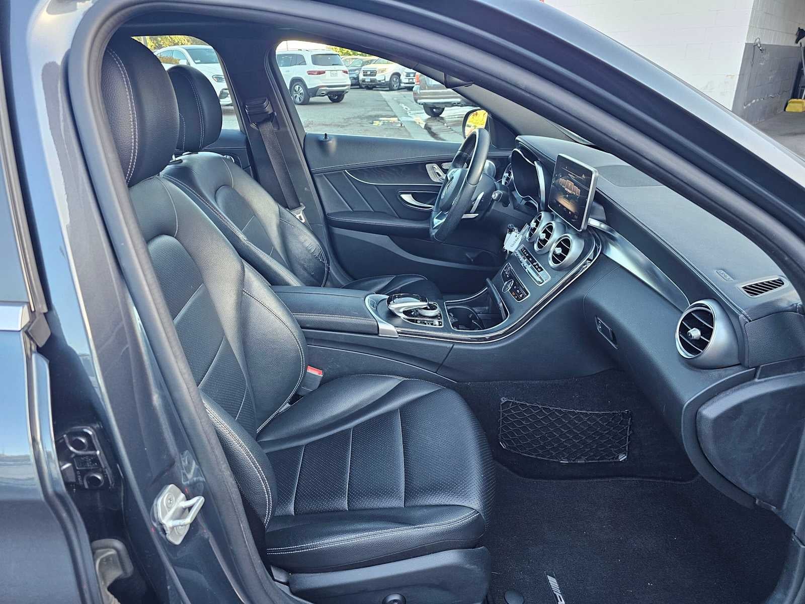 2015 Mercedes-Benz C 300 4dr Sdn 4MATIC®