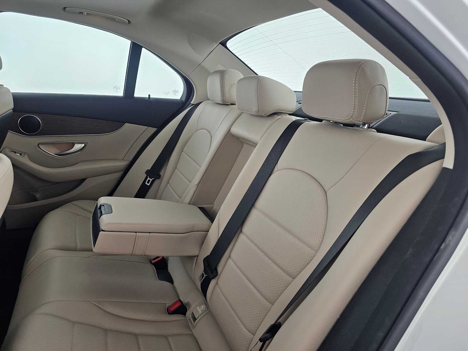 2019 Mercedes-Benz C 300 Sedan
