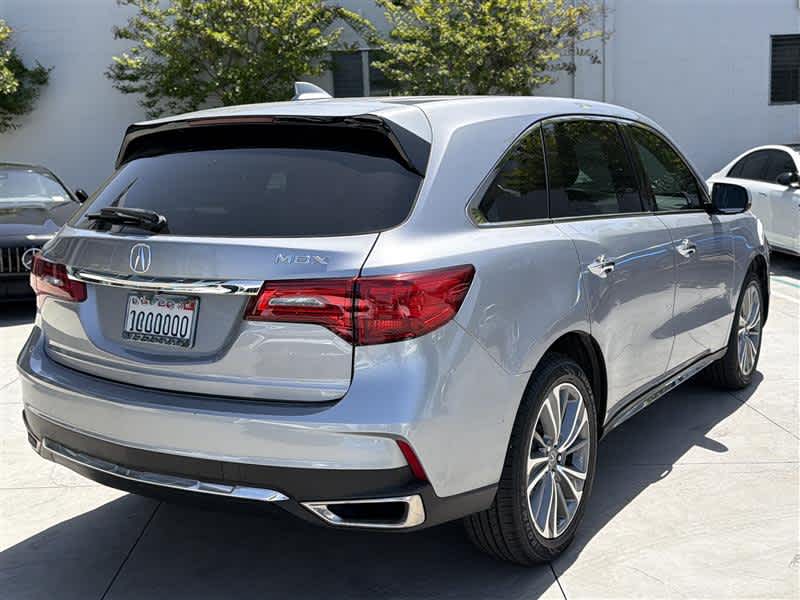 2017 Acura MDX w/Technology Pkg
