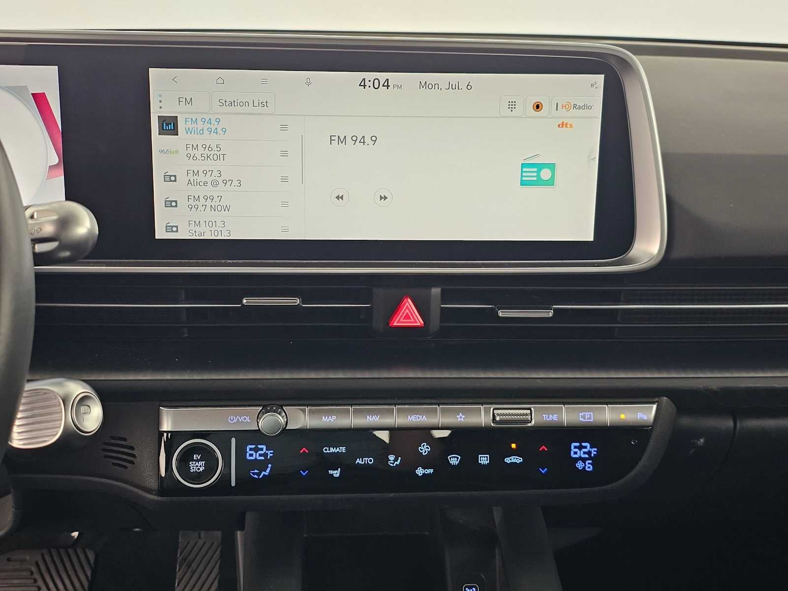 2023 Hyundai IONIQ 6 SE Standard Range
