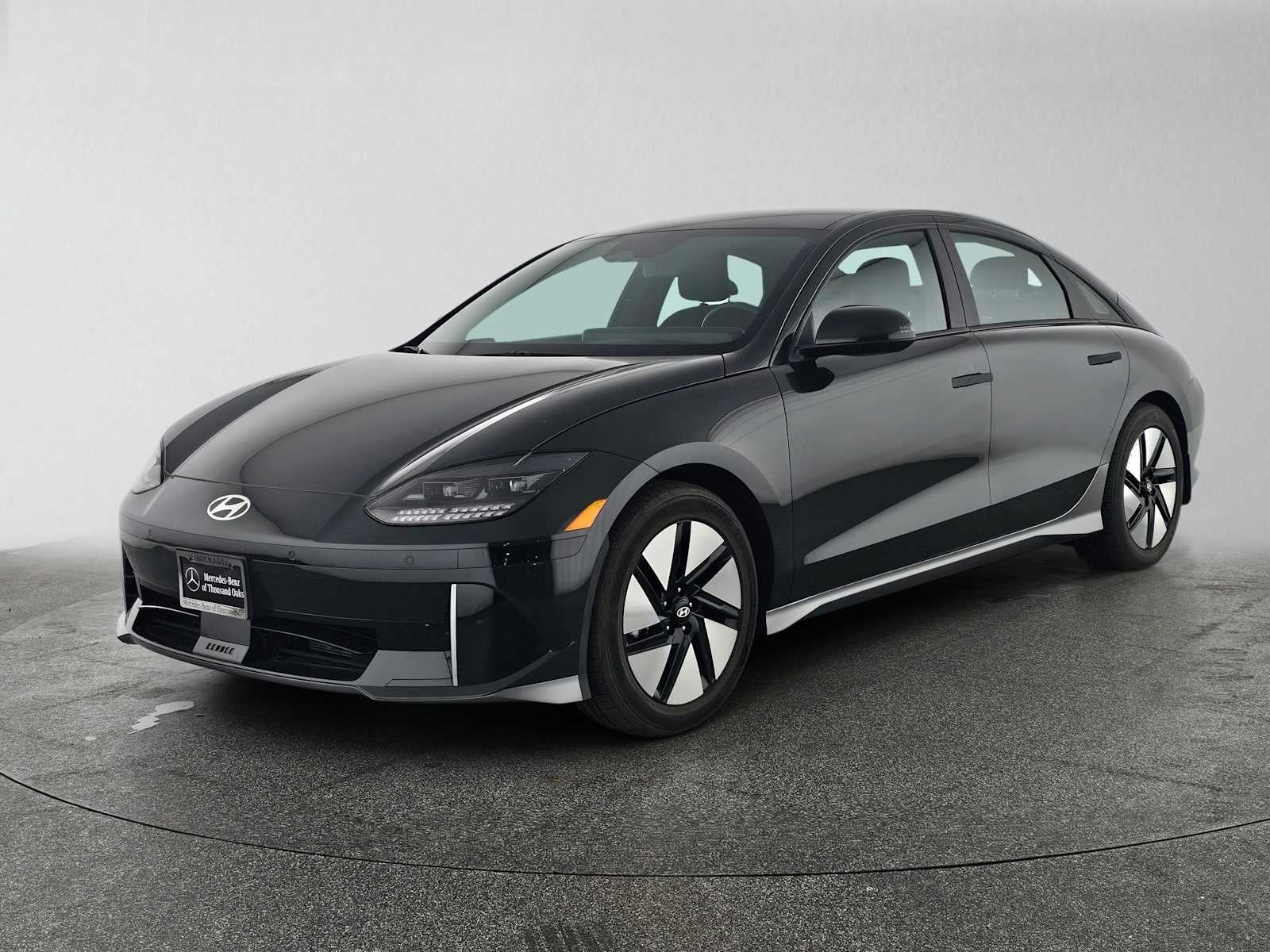 2023 Hyundai IONIQ 6 SE Standard Range
