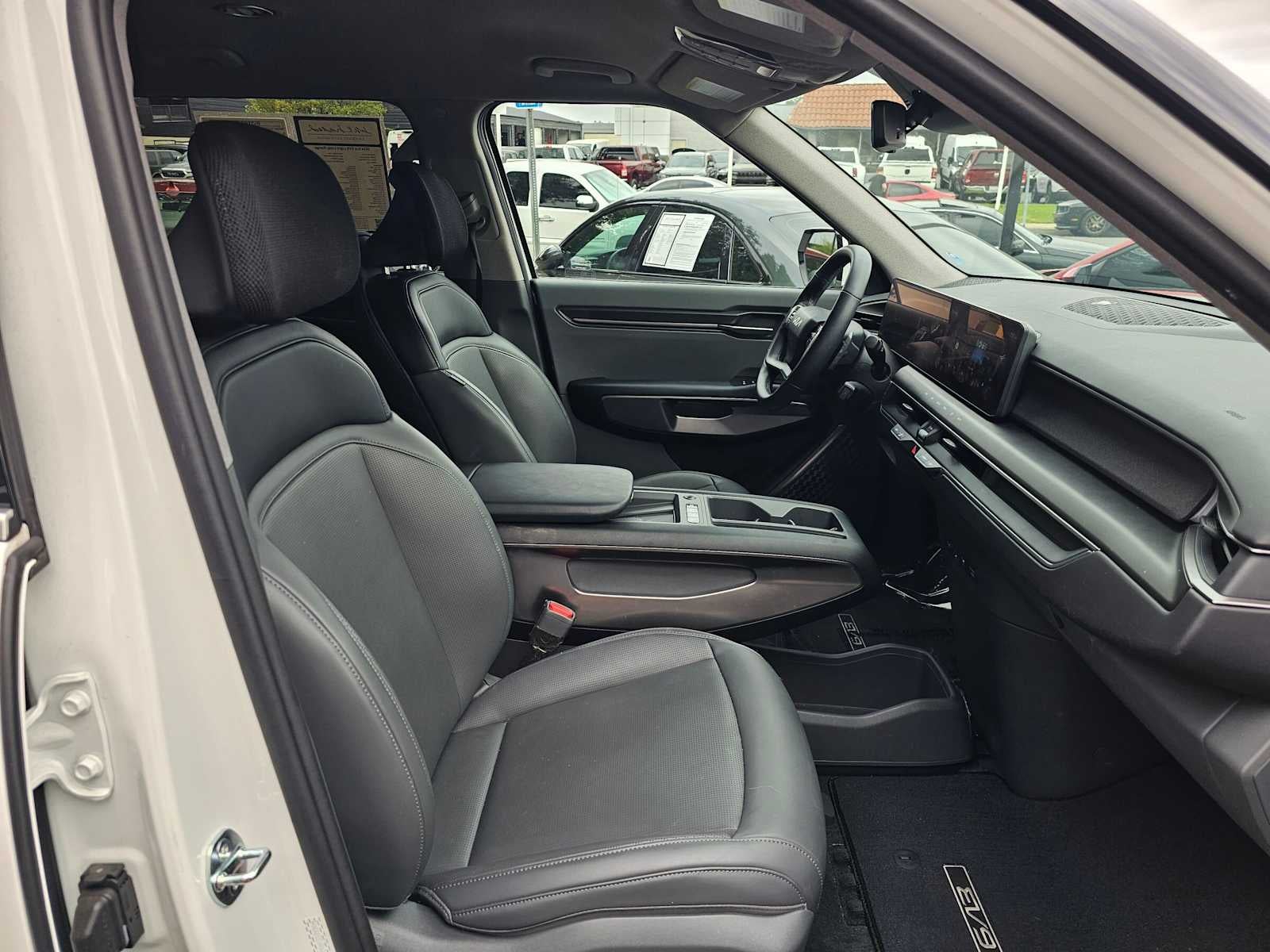 2024 Kia EV9 Light Long Range