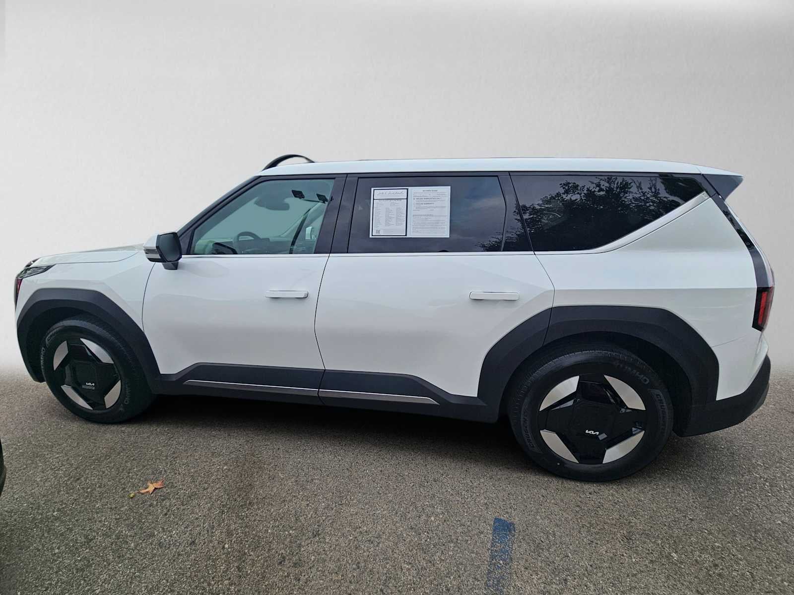 2024 Kia EV9 Light Long Range