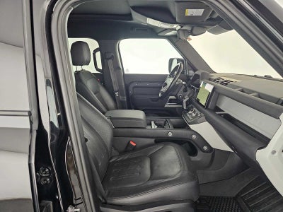 2022 Land Rover Defender X-Dynamic SE