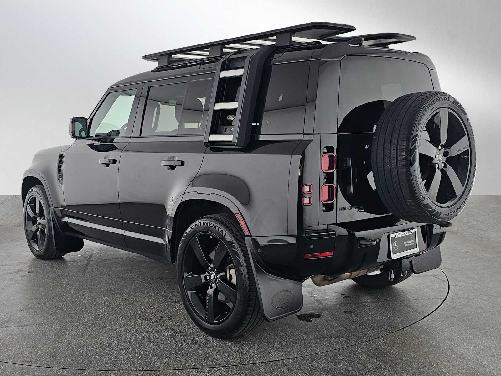 2022 Land Rover Defender X-Dynamic SE