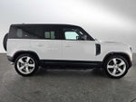 2024 Land Rover Defender SE