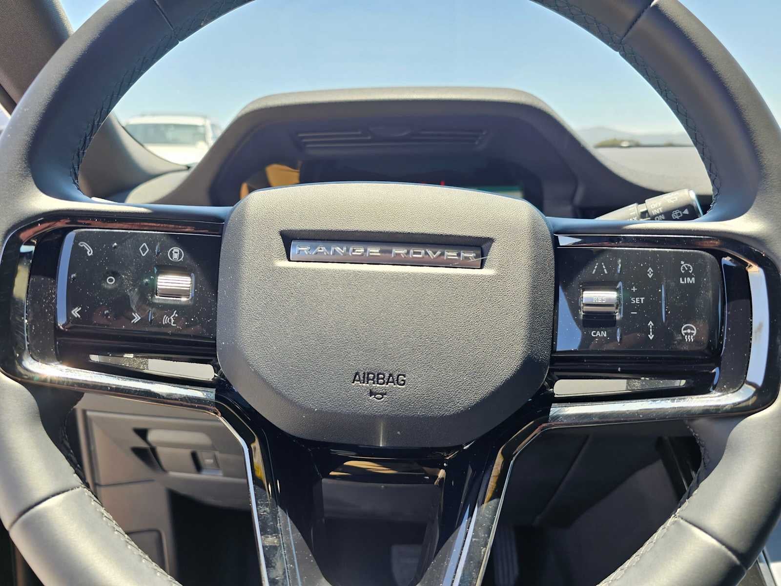 2025 Land Rover Range Rover Evoque Core S