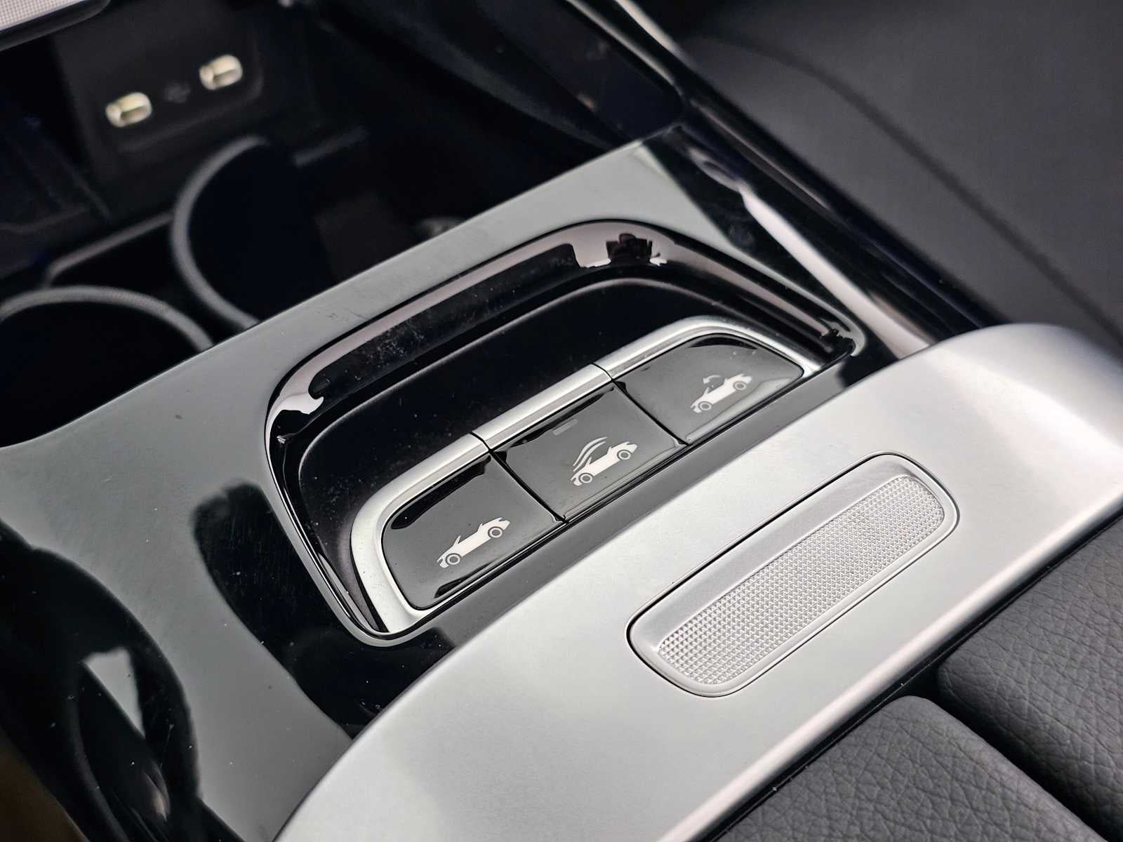 2026 Mercedes-Benz CLE 300 4MATIC® Cabriolet