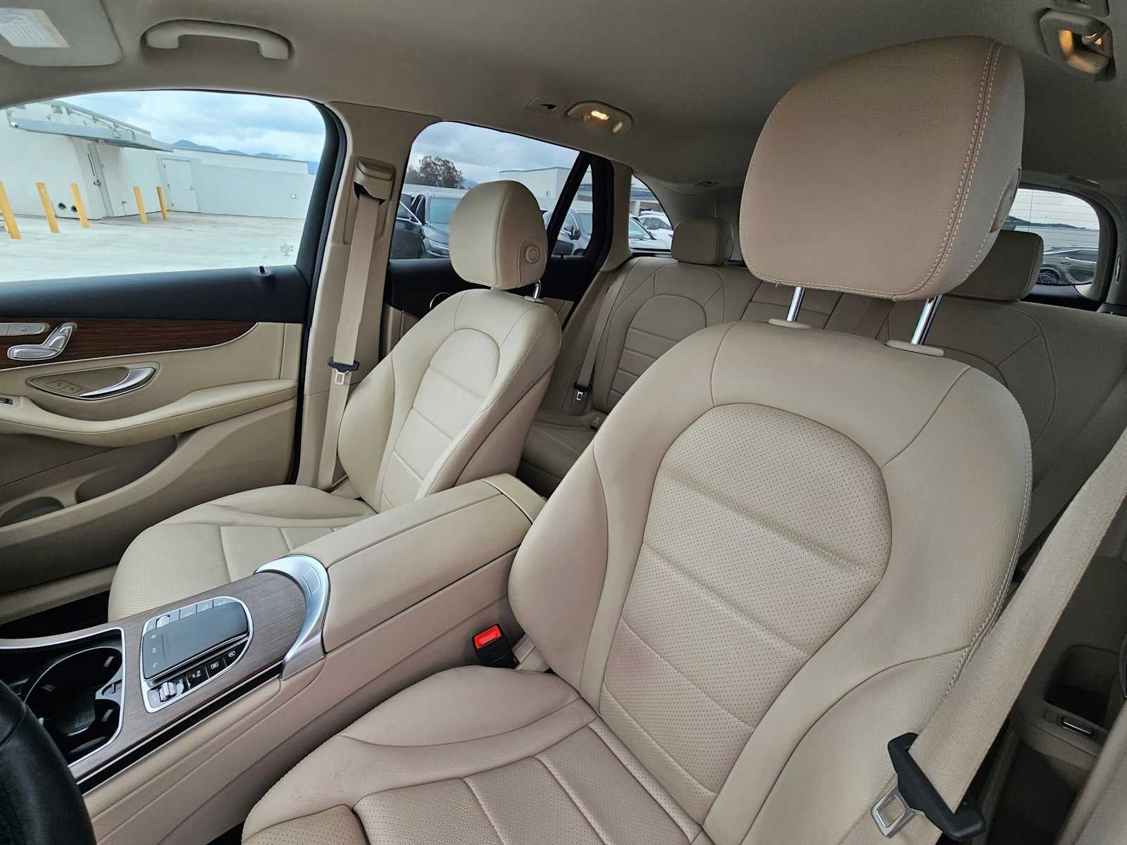2022 Mercedes-Benz GLC 300 SUV