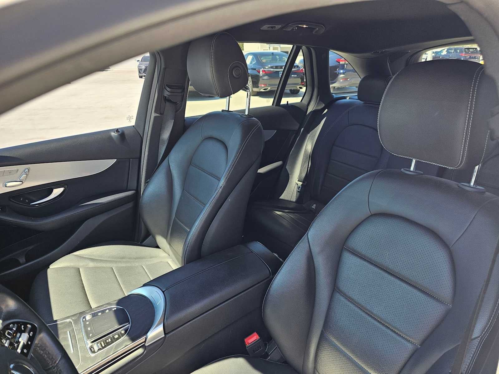 2022 Mercedes-Benz GLC 300 SUV
