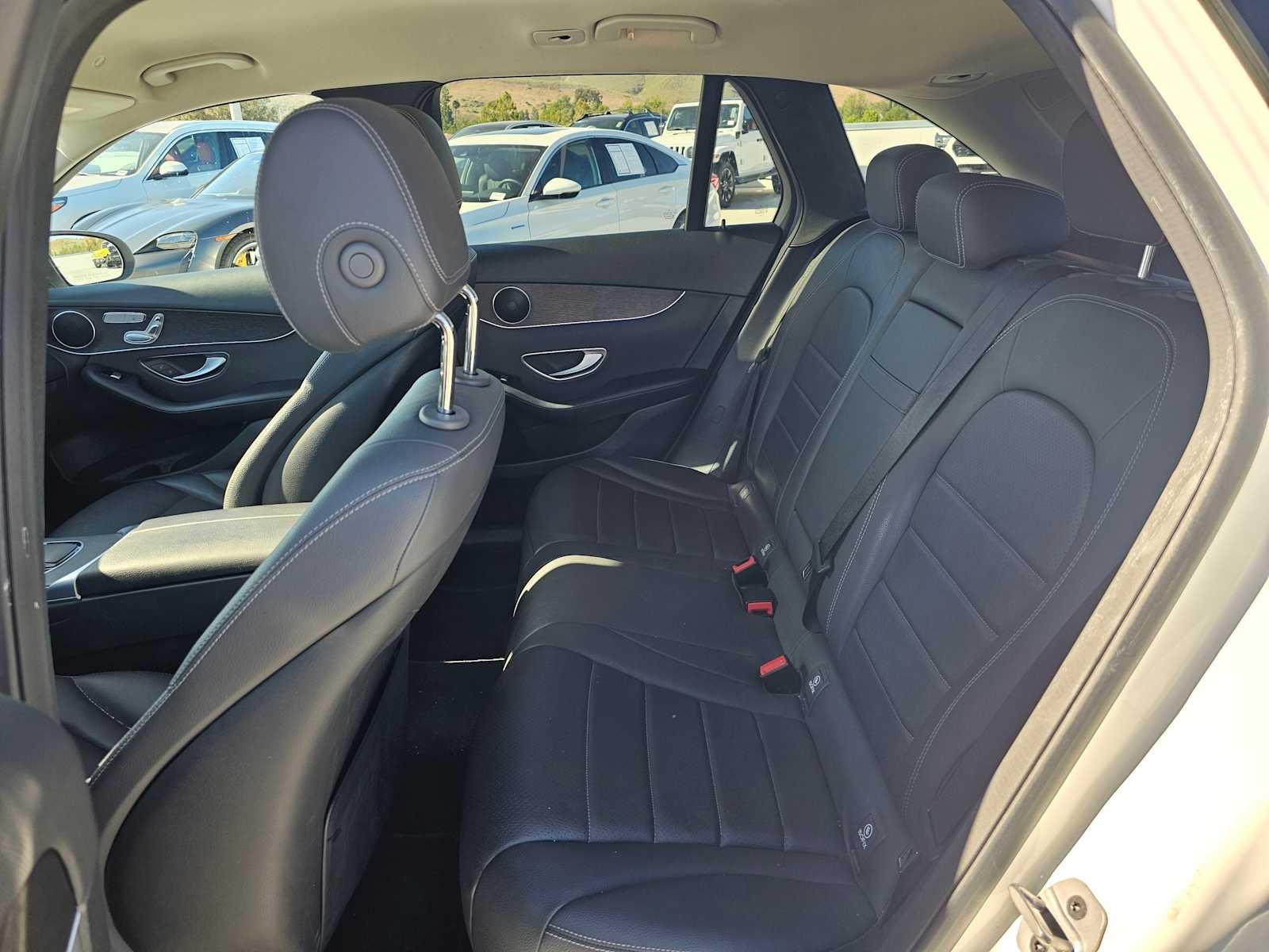 2022 Mercedes-Benz GLC 300 SUV