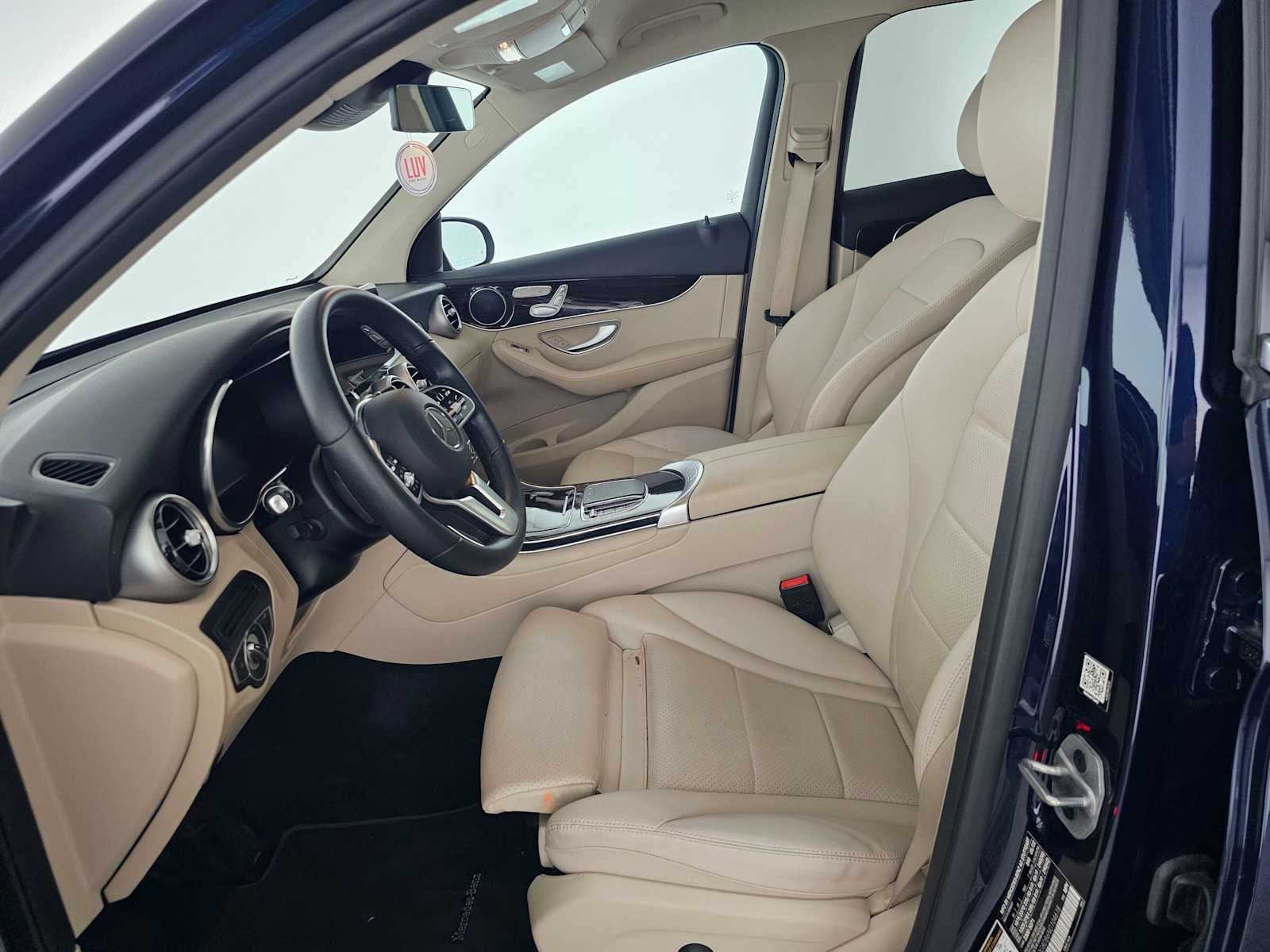 2022 Mercedes-Benz GLC 300 SUV