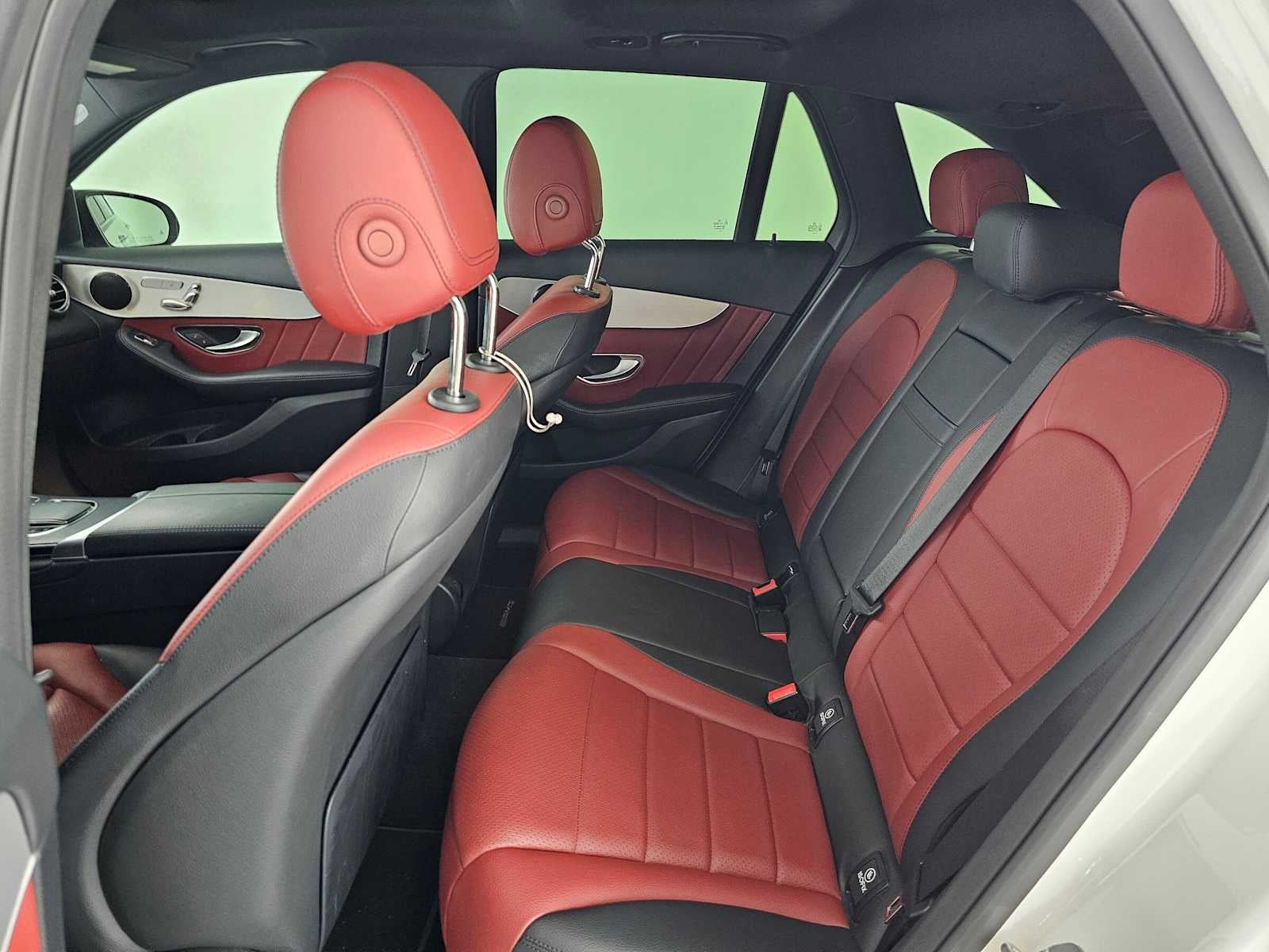 2022 Mercedes-Benz GLC 300 SUV