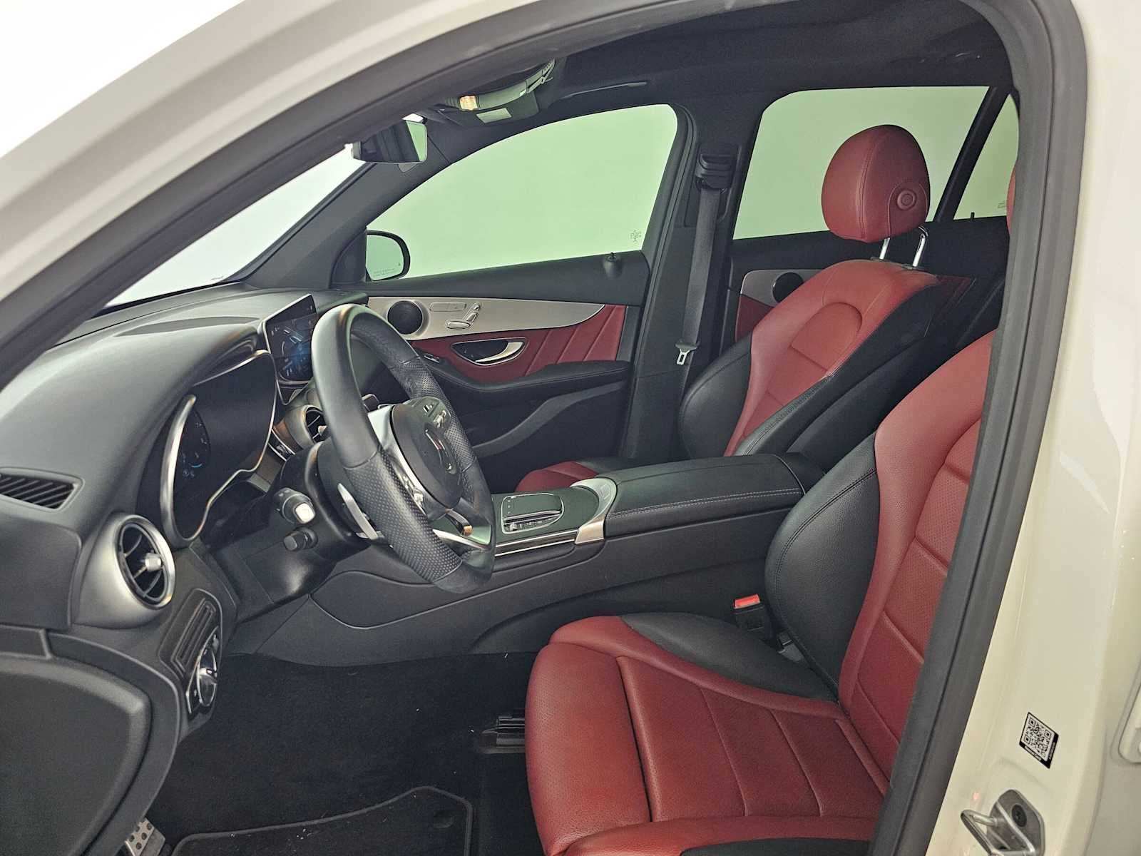 2022 Mercedes-Benz GLC 300 SUV