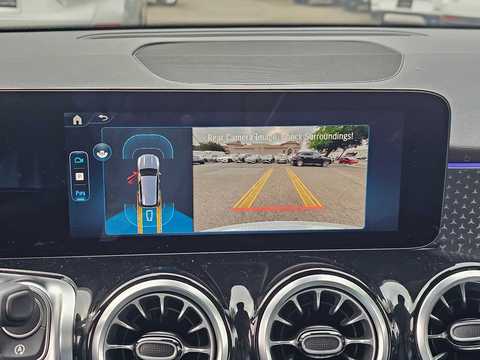 2026 Mercedes-Benz GLB 250 SUV