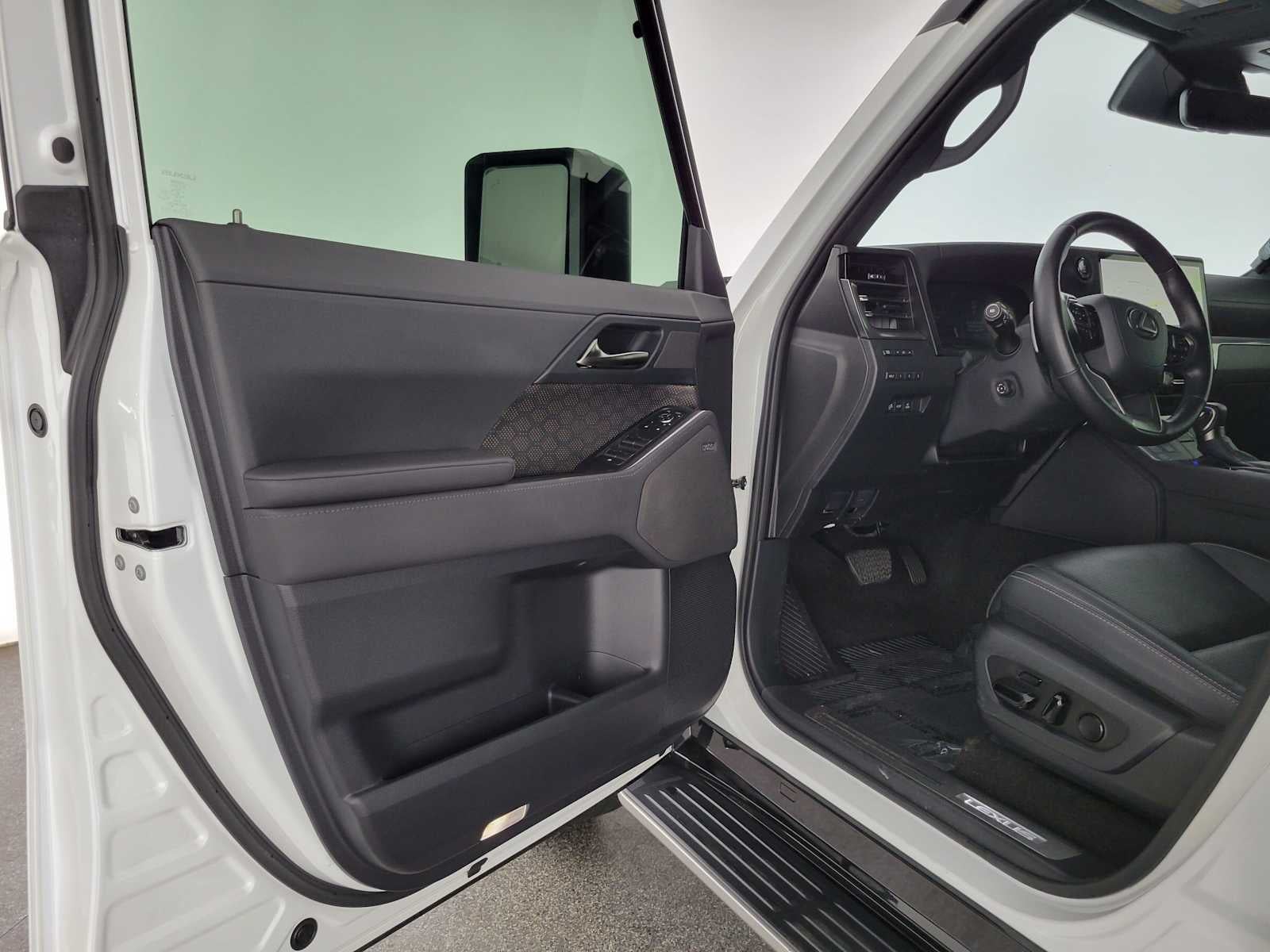 2026 Mercedes-Benz GLB 250 SUV