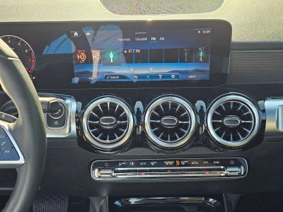 2026 Mercedes-Benz GLB 250 SUV