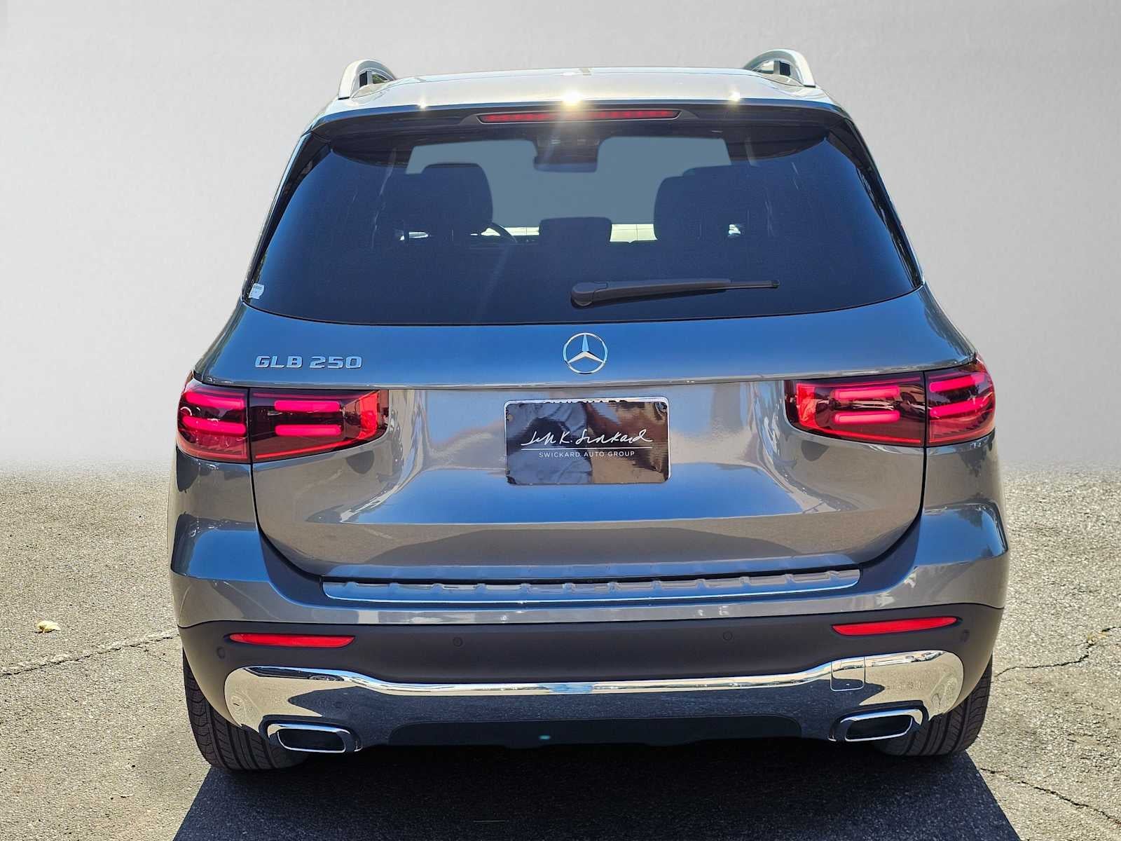 2026 Mercedes-Benz GLB 250 SUV