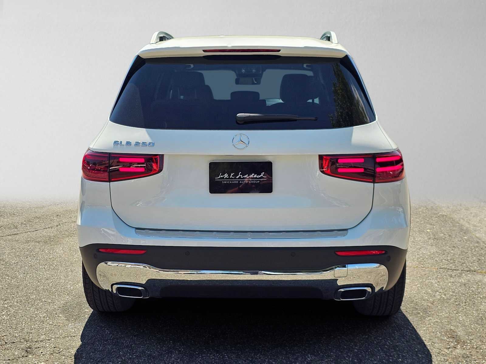 2026 Mercedes-Benz GLB 250 SUV