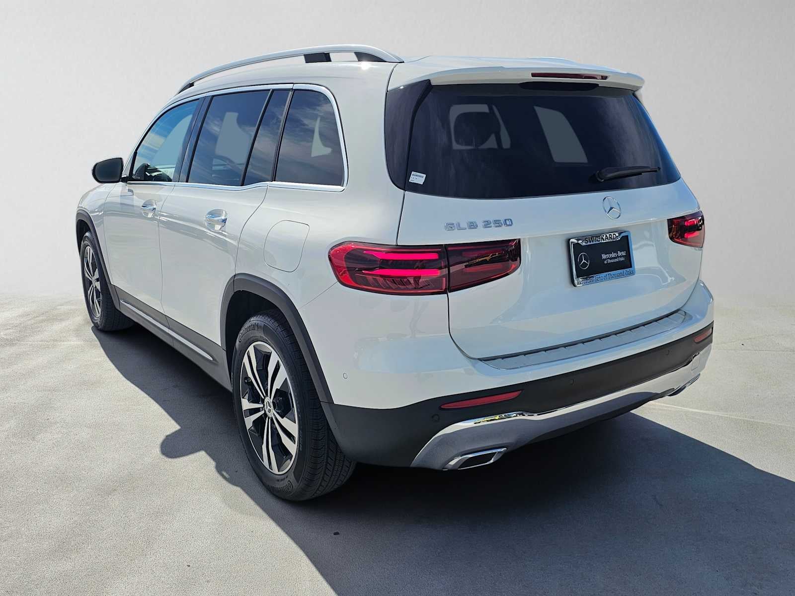 2026 Mercedes-Benz GLB 250 SUV