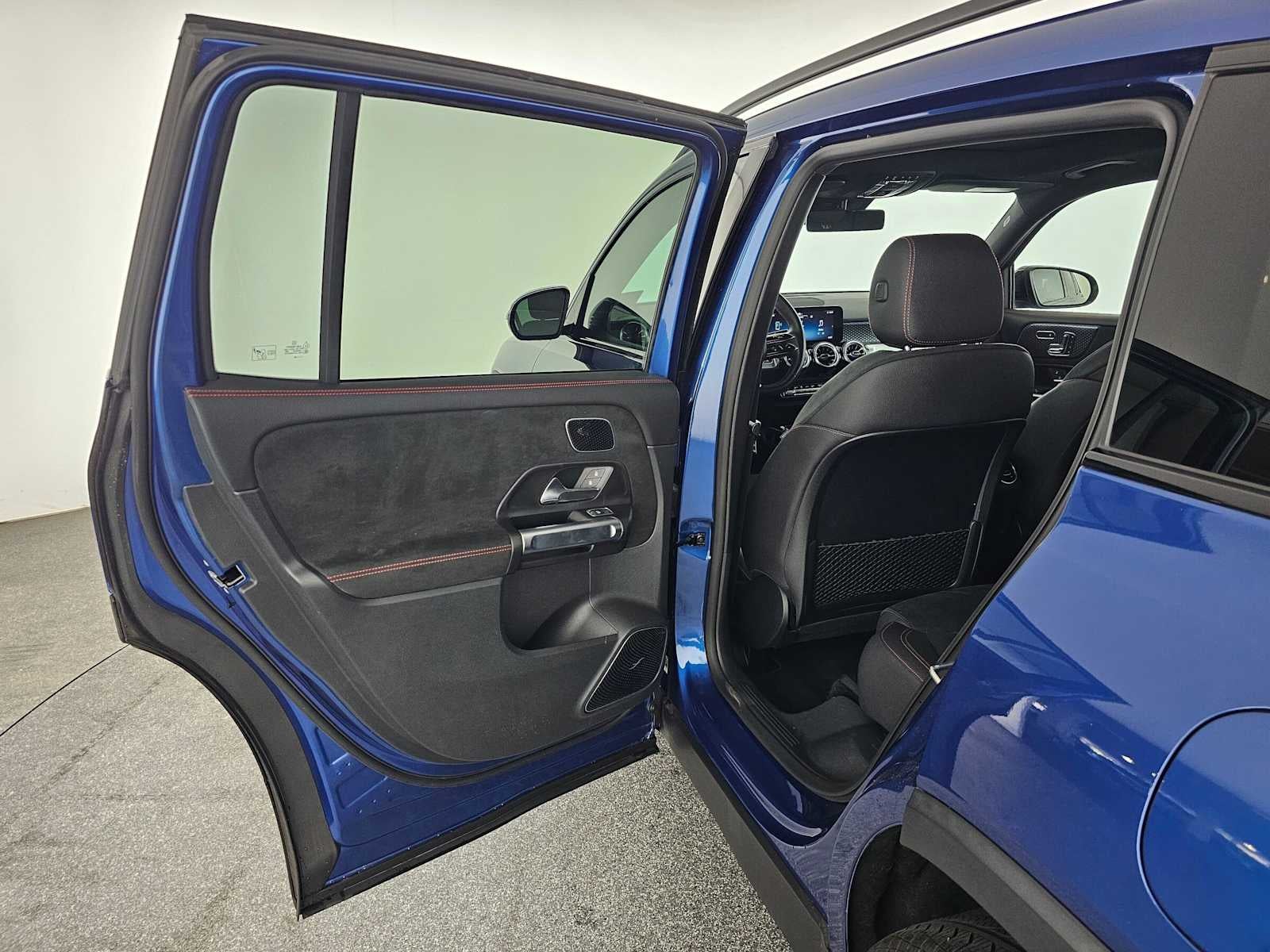 2024 Mercedes-Benz GLB 250 SUV
