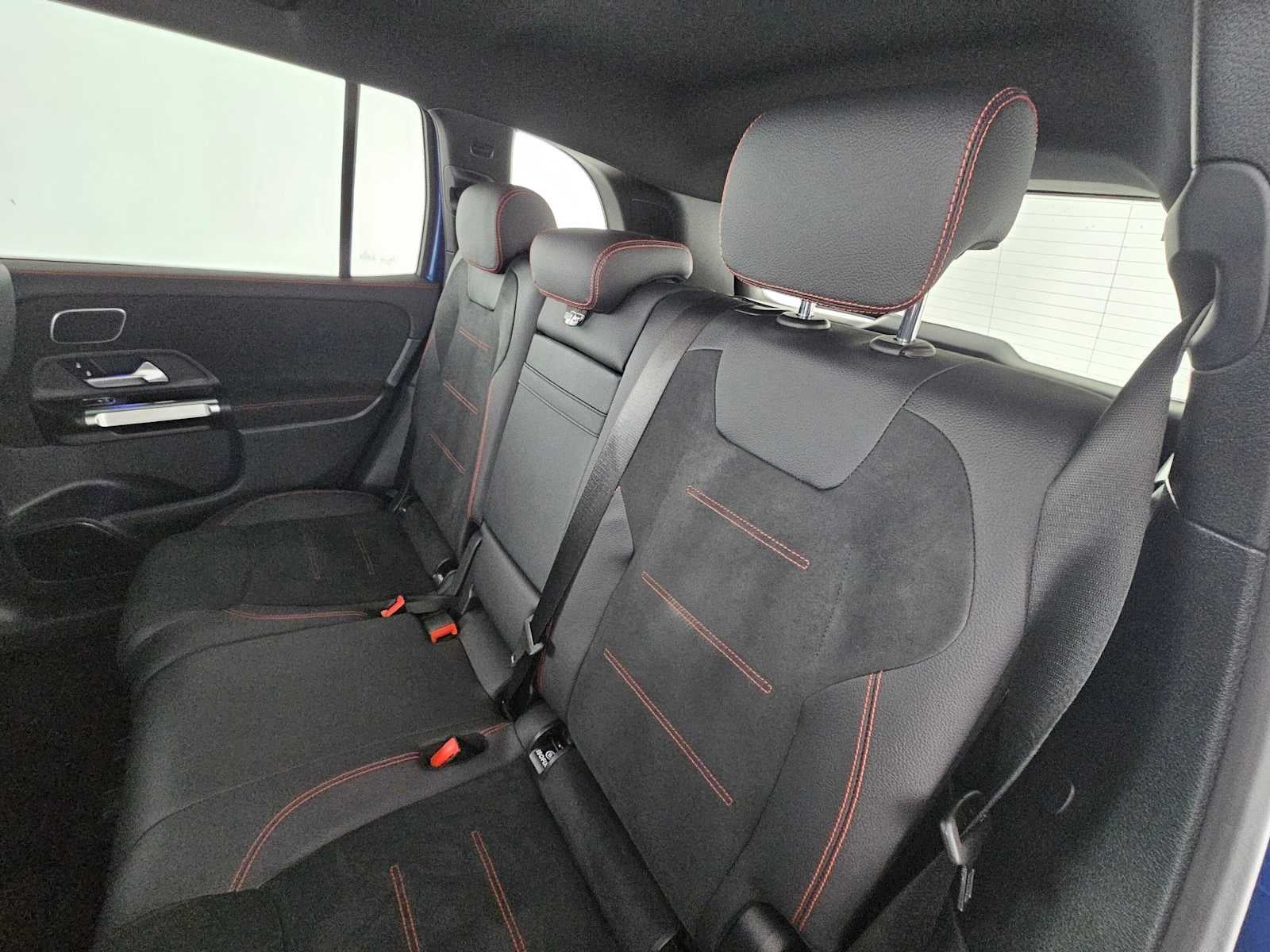2024 Mercedes-Benz GLB 250 SUV