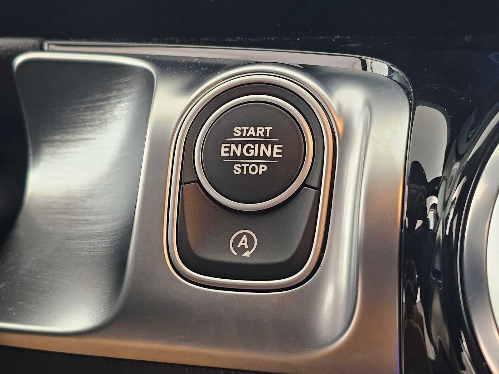 2025 Mercedes-Benz GLB GLB 250