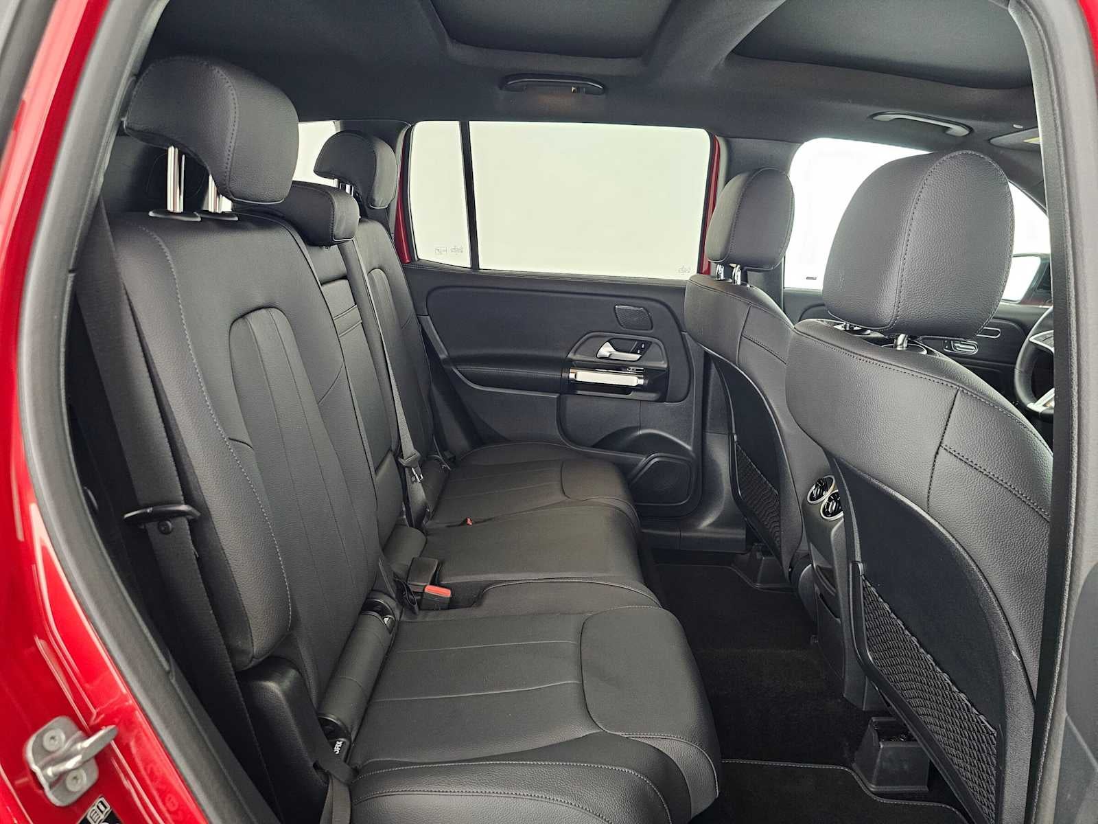 2026 Mercedes-Benz GLB 250 SUV