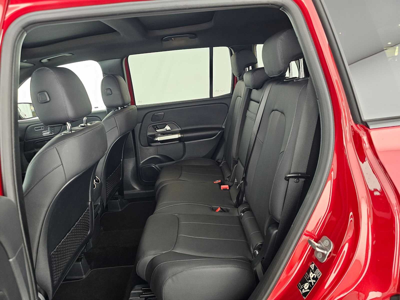 2026 Mercedes-Benz GLB 250 SUV