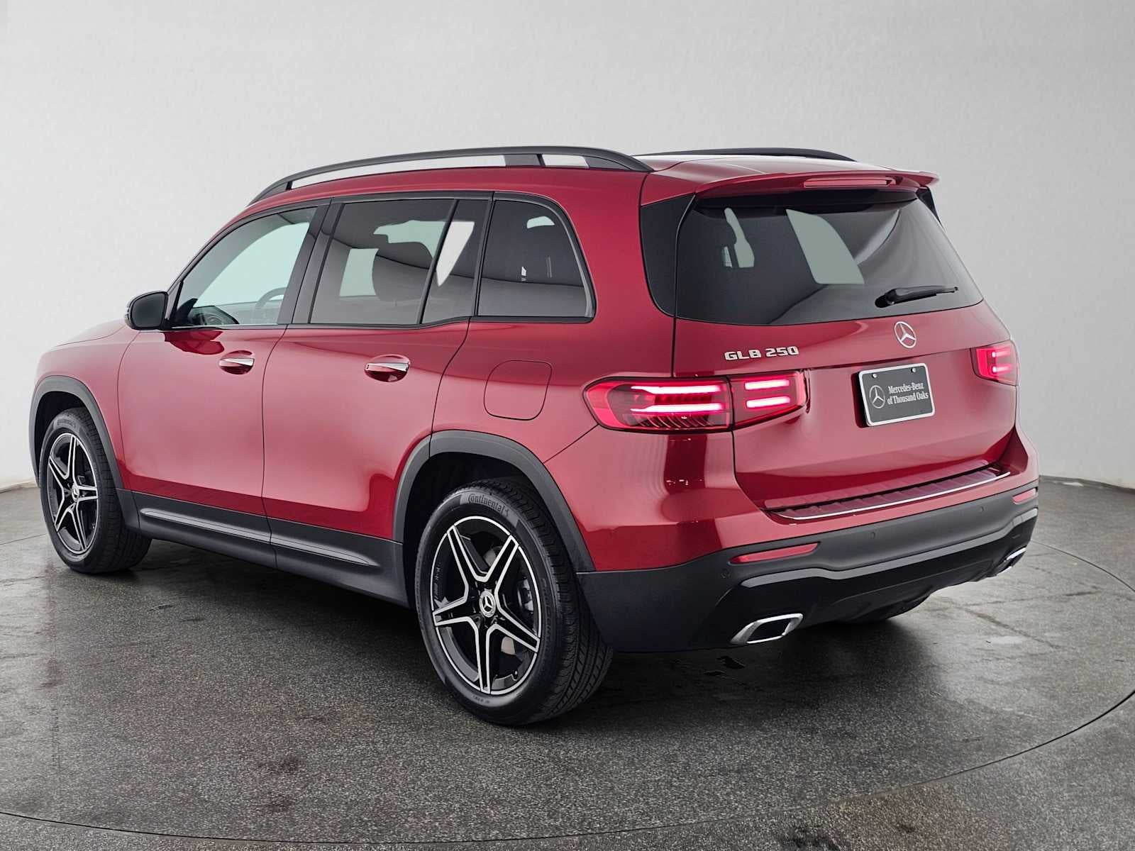 2026 Mercedes-Benz GLB 250 SUV