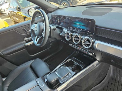 2023 Mercedes-Benz GLB 250 SUV