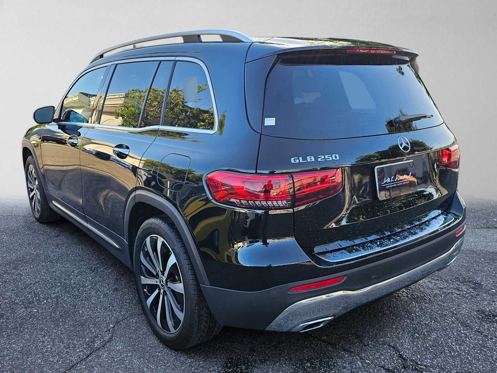 2023 Mercedes-Benz GLB 250 SUV