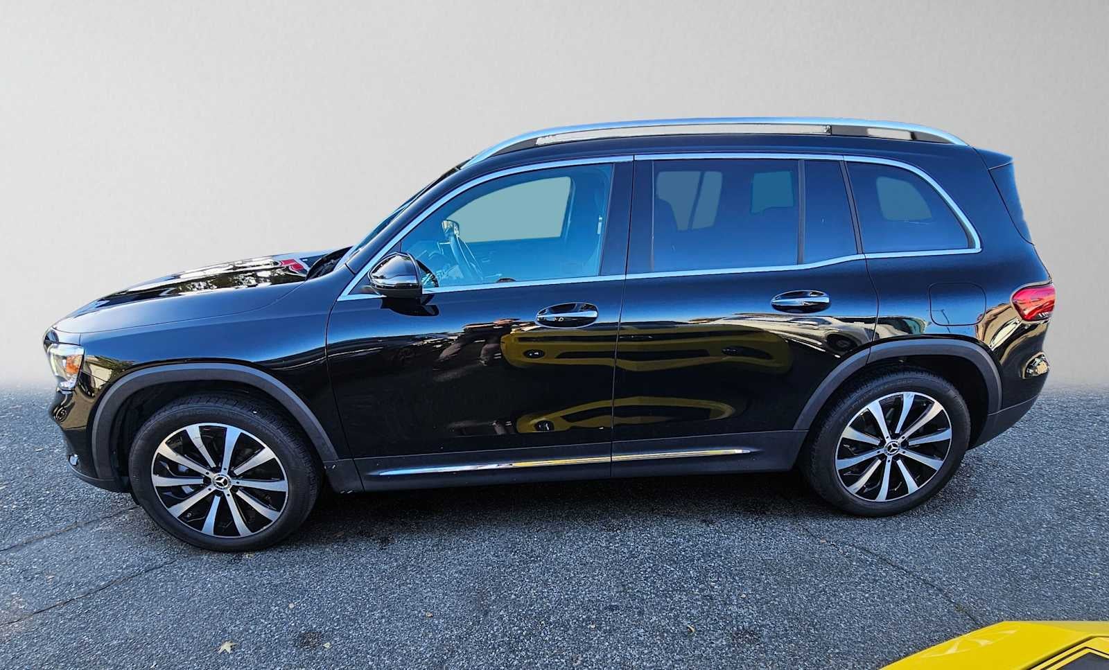 2023 Mercedes-Benz GLB 250 SUV