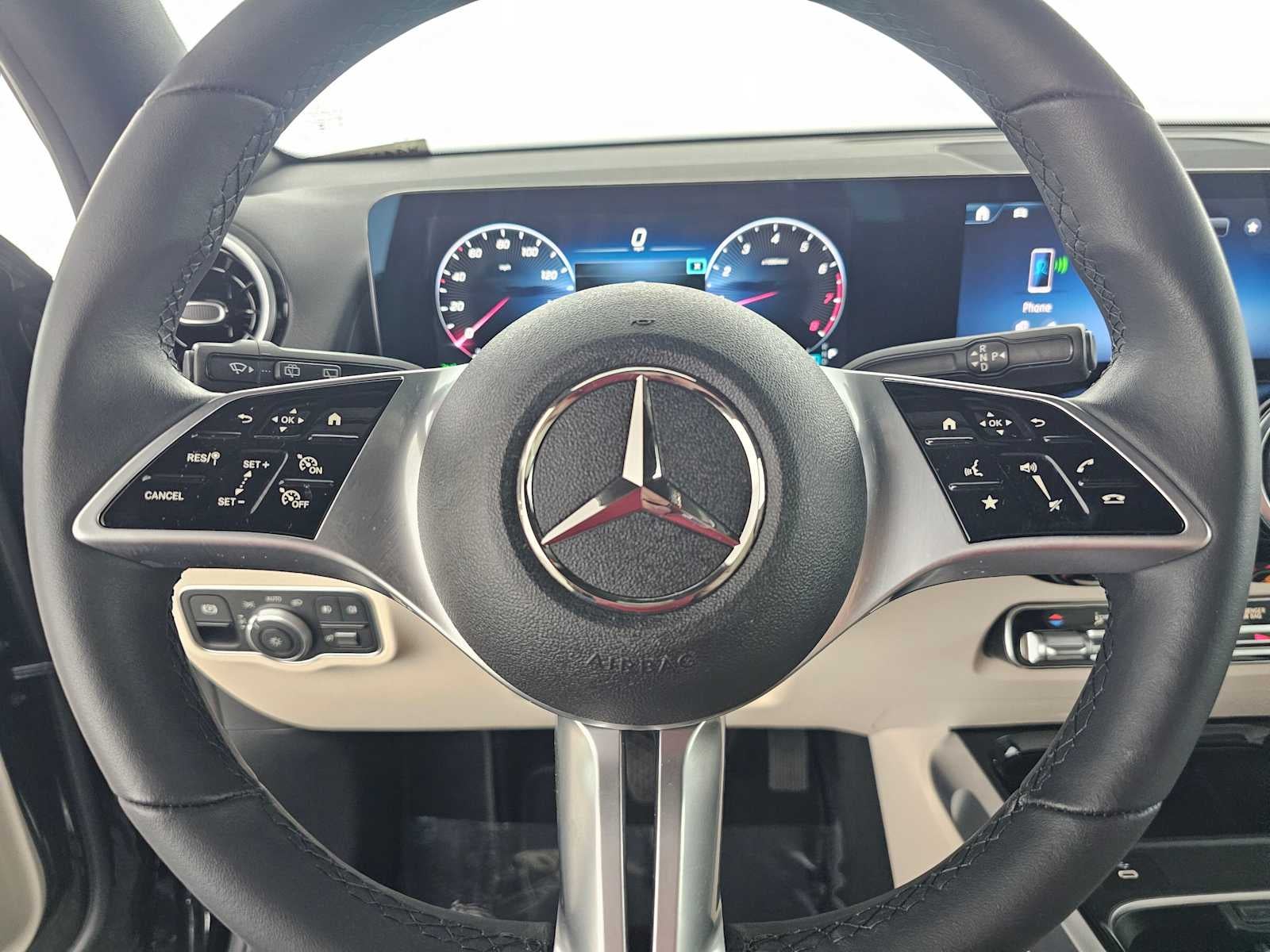 2026 Mercedes-Benz GLB 250 SUV