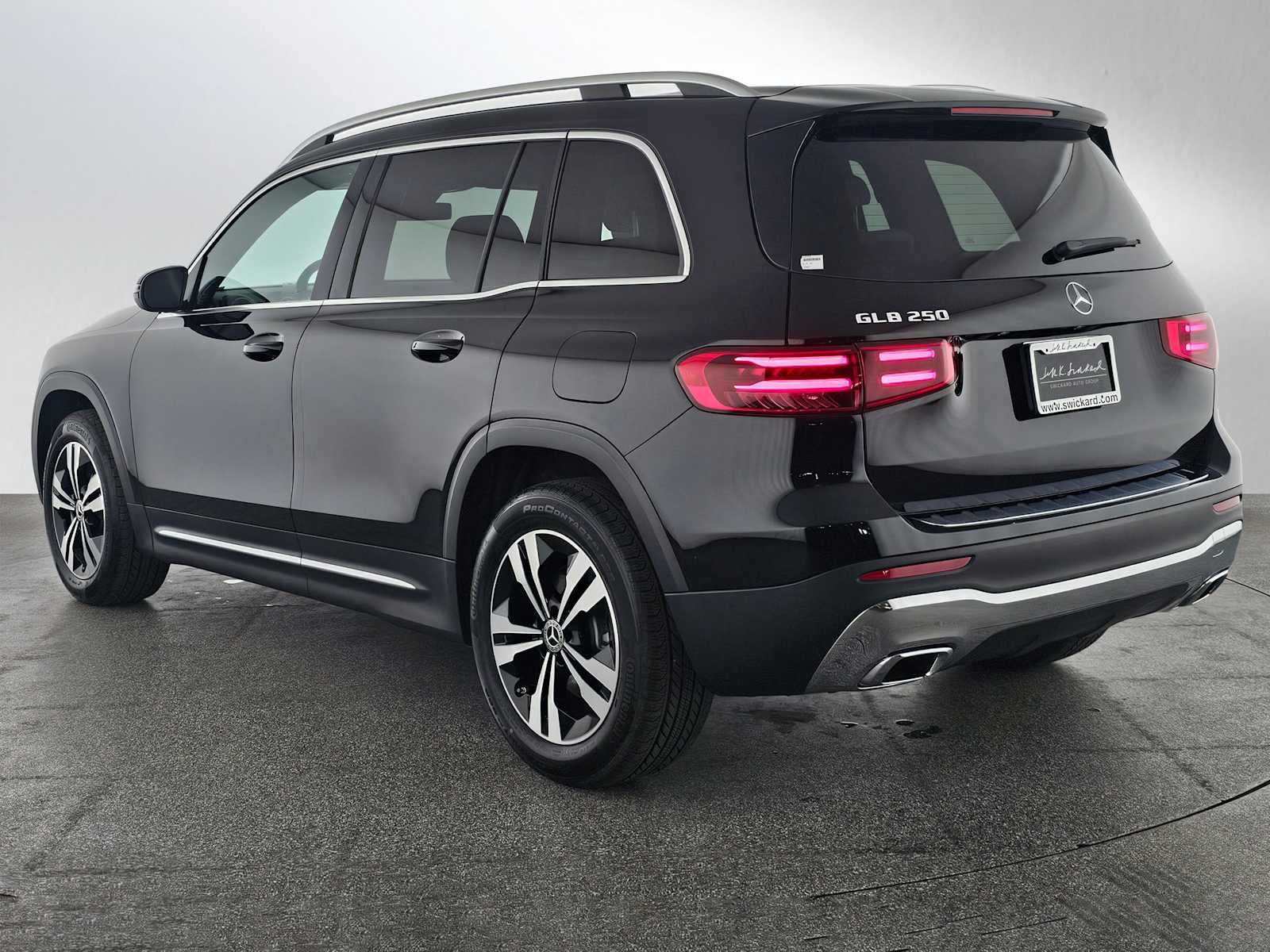 2026 Mercedes-Benz GLB 250 SUV