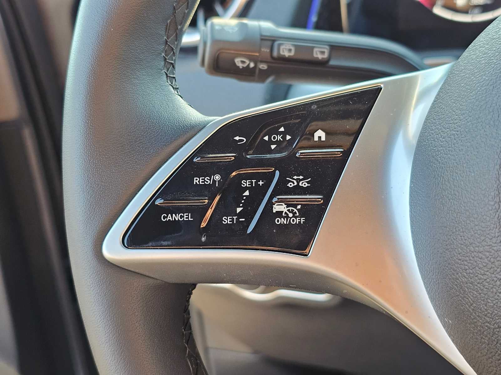 2026 Mercedes-Benz GLB 250 SUV