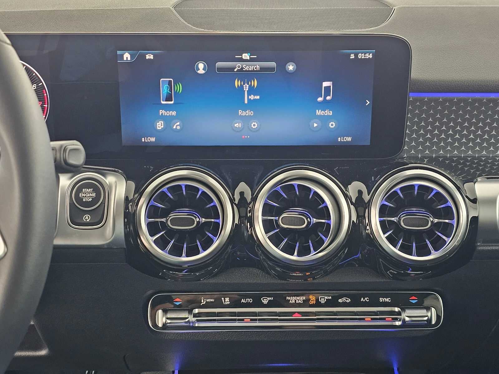 2026 Mercedes-Benz GLB 250 SUV