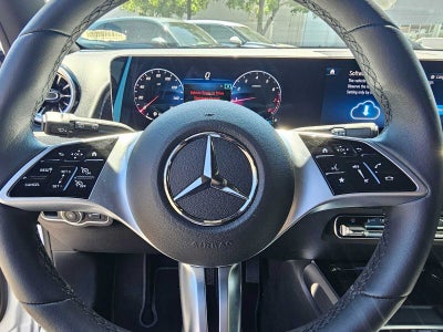 2026 Mercedes-Benz GLB 250 4MATIC® SUV