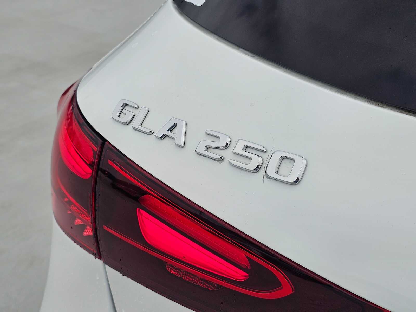 2026 Mercedes-Benz GLA 250 SUV