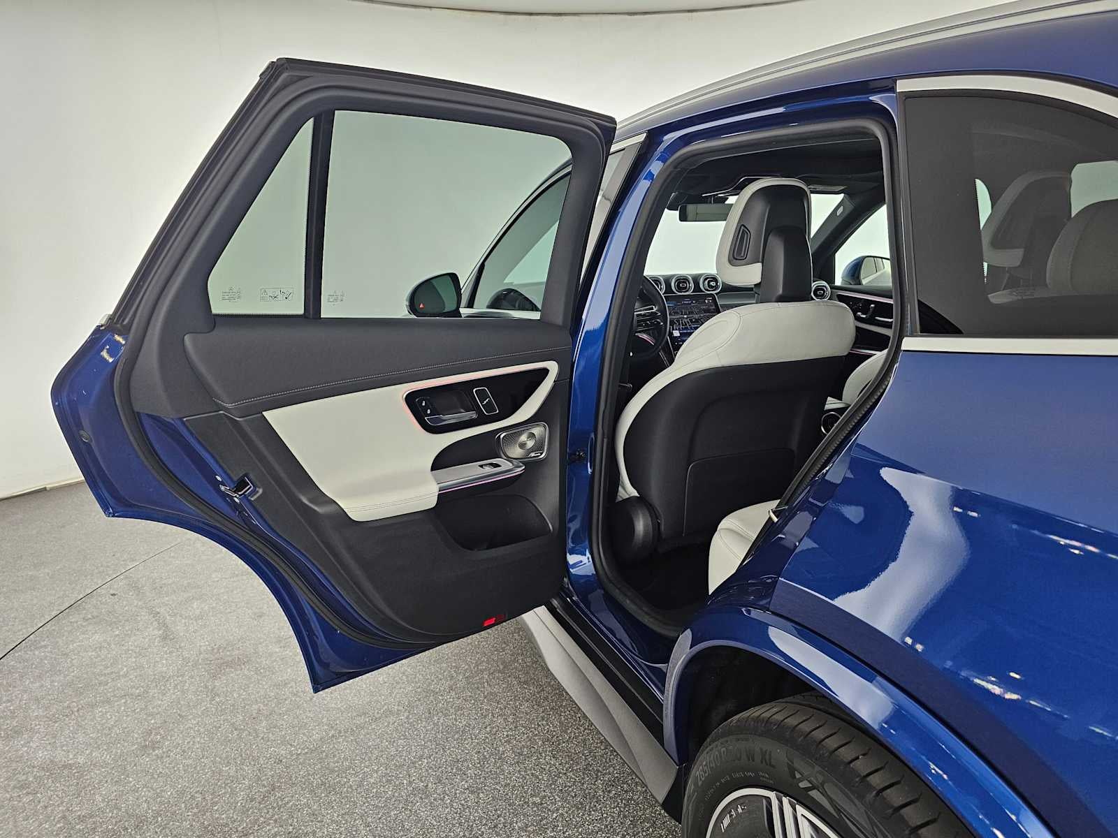 2023 Mercedes-Benz GLC GLC 300