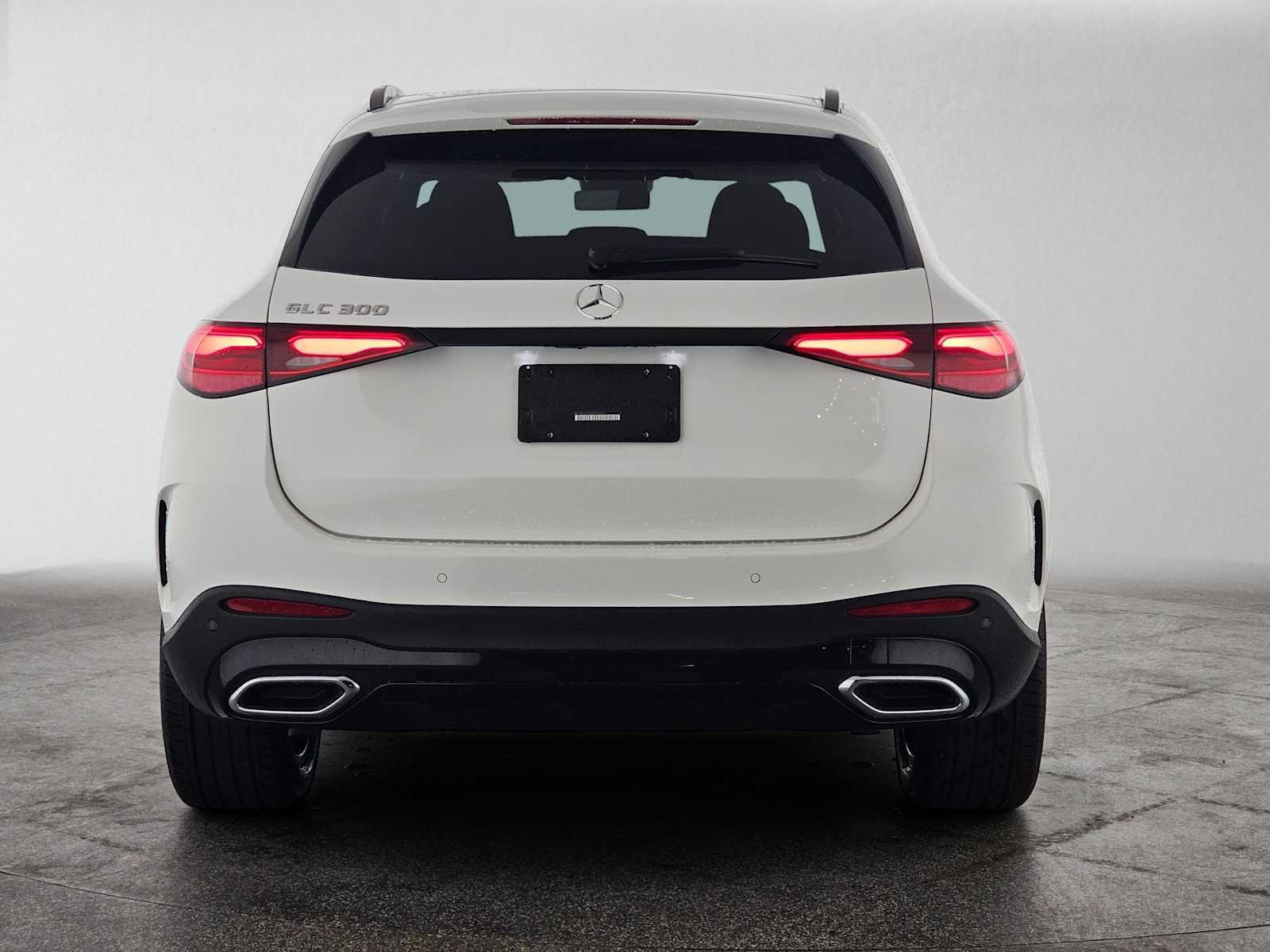 2025 Mercedes-Benz GLC 300 SUV